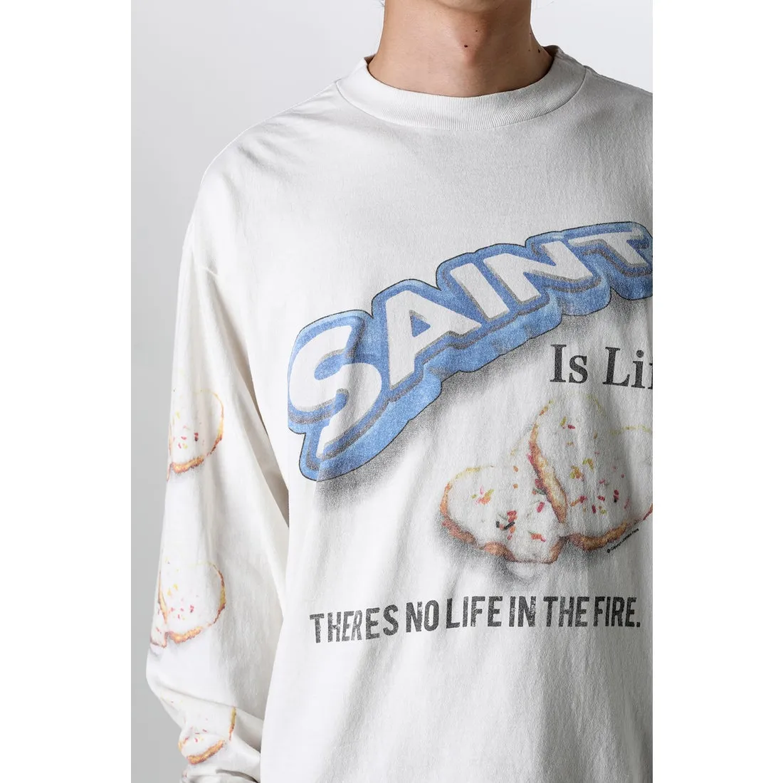 SAINT Mxxxxxx HEART COOKIES L/S TEE/WHT Love Oreo printed long sleeves Off-white S-XL Customized co-branded main mark/wash mark Correct version Ready-made garments washed and distressed VINTAGE feeling Top-notch printing technology Perfect restoration